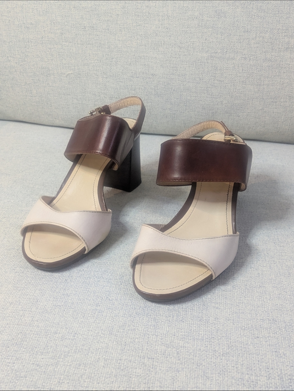 Tod's Brown Beige Leather Block Heel Sandals Women's Ankle Strap    Size 7.5